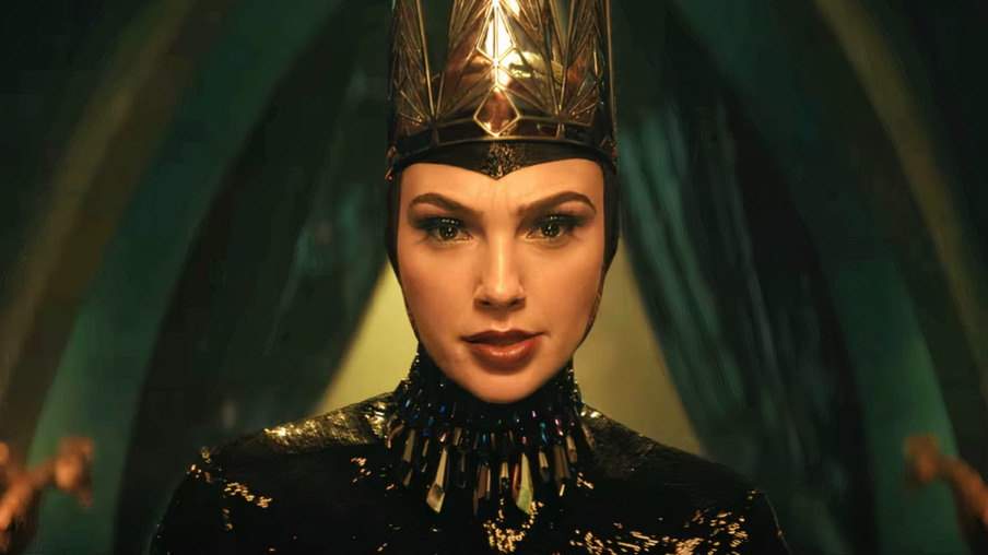 image-149 Gal Gadot: Polêmica com Israel Causou Fracasso de "Branca de Neve"?