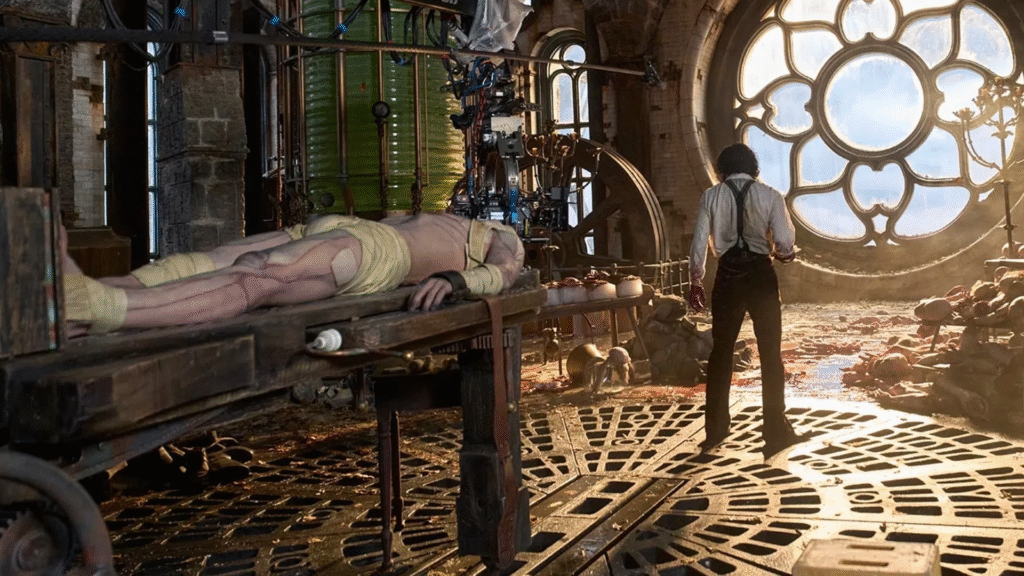 image-228-1024x576 Frankenstein de Guillermo del Toro: Primeiras Reações Apontam Obra-Prima Gótica e Atuações de Oscar