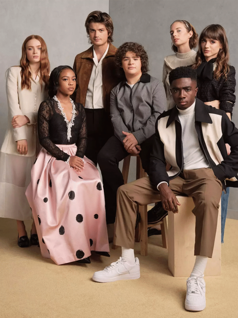 image-421-768x1024 Stranger Things 5: Vídeo revela tudo o que os trailers guardaram para o Volume 2