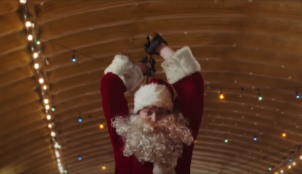  Natal Sangrento: O Papai Noel assassino voltou mais cruel (e pop) do que nunca?