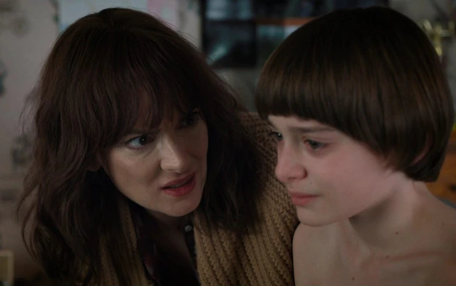 Stranger Things 5: Noah Schnapp e a Conexão Épica com Winona Ryder
