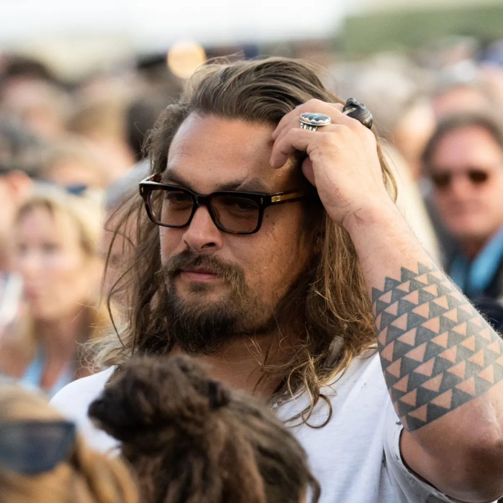 image-182-1024x1024 Jason Momoa como Lobo: O Maioral Vai Encarar a Supergirl no Cinema?