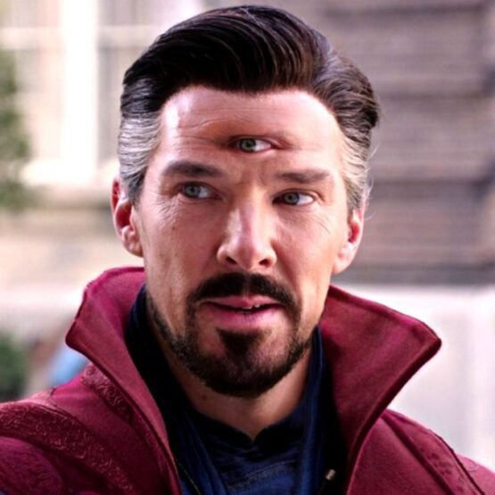 Vingadores: Doutor Destino